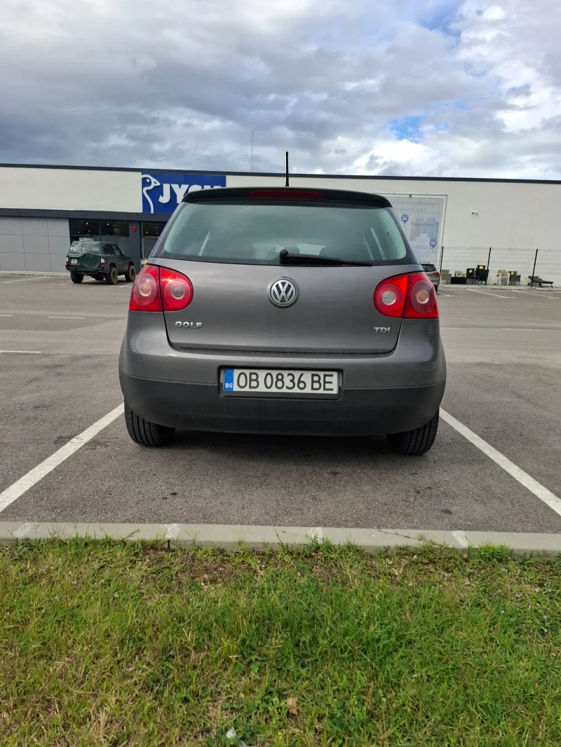 VW Golf, снимка 5 - Автомобили и джипове - 48251859