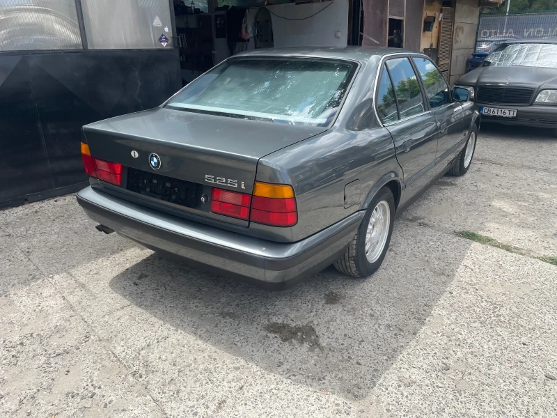 BMW 525 Автоматик-уникат, снимка 5 - Автомобили и джипове - 48266381