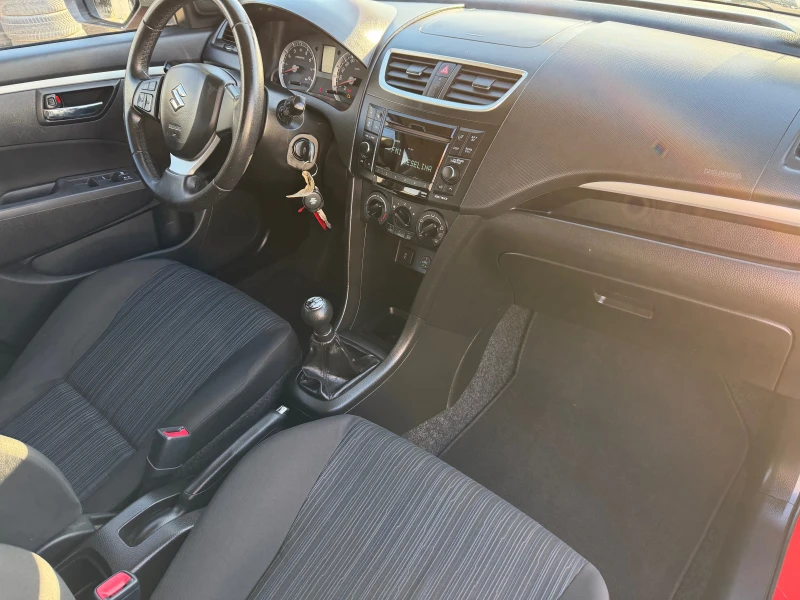 Suzuki Swift 1.2   4х4 ГАЗ.ИНЖЕКЦИОН, снимка 12 - Автомобили и джипове - 52223175
