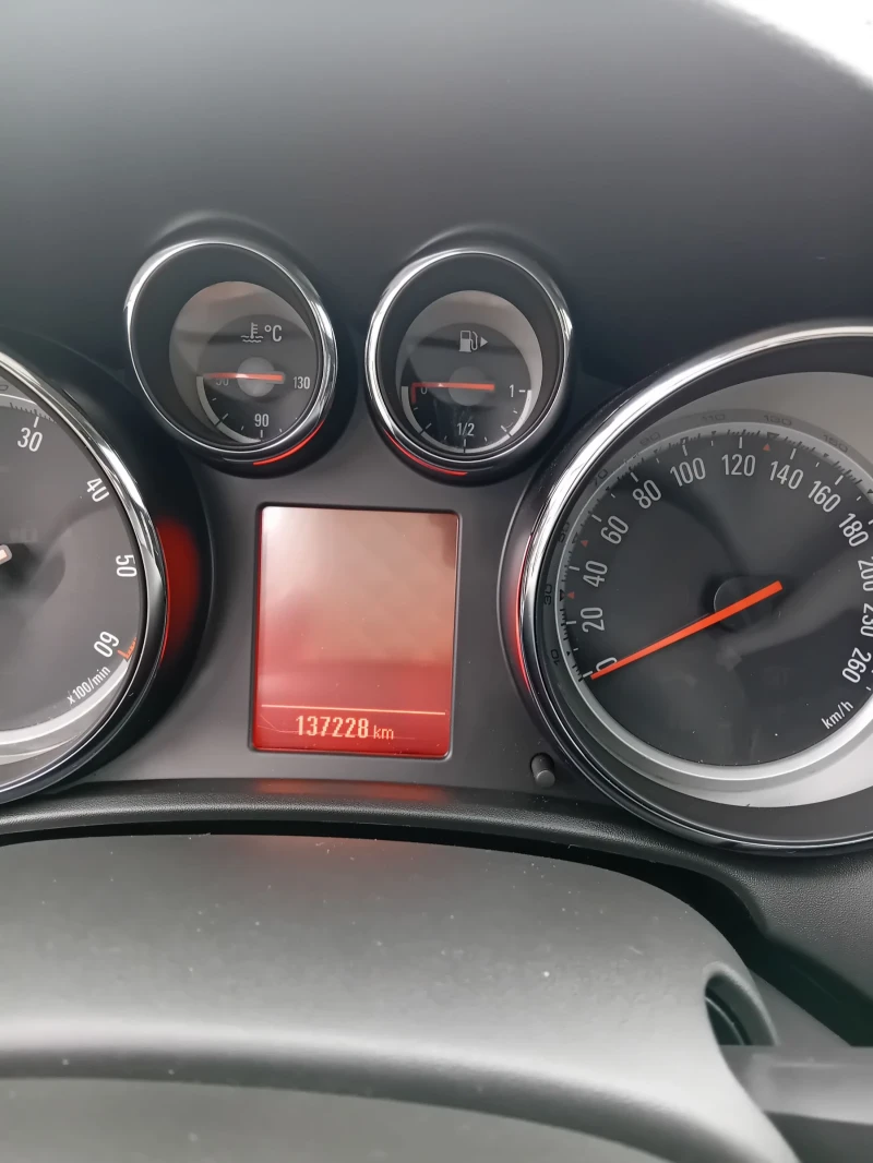 Opel Astra, снимка 5 - Автомобили и джипове - 52776325