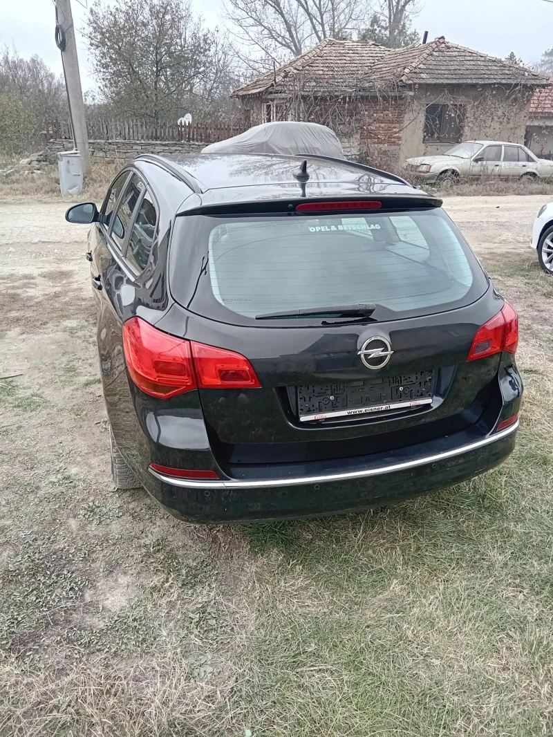 Opel Astra, снимка 3 - Автомобили и джипове - 52776325
