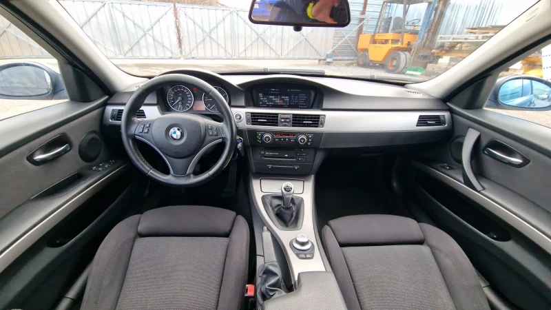 BMW 320 163к.с. M-paket, NAVI, снимка 12 - Автомобили и джипове - 53431076