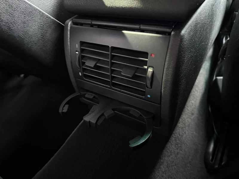 BMW 530 Бензин/Газ, снимка 12 - Автомобили и джипове - 53460543