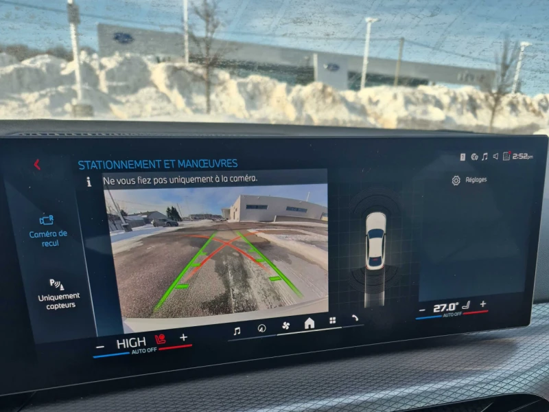 BMW i4 * M50 xDrive* ПОДГРЕВ* KEYLESS* PANO* , снимка 10 - Автомобили и джипове - 53496251