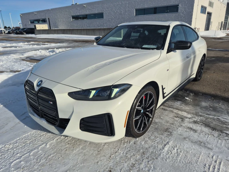 BMW i4 * M50 xDrive* ПОДГРЕВ* KEYLESS* PANO* 