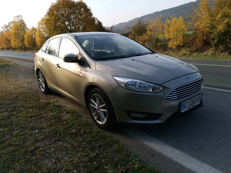 Ford Focus 1.0 EcoBoost, снимка 8 - Автомобили и джипове - 53518047