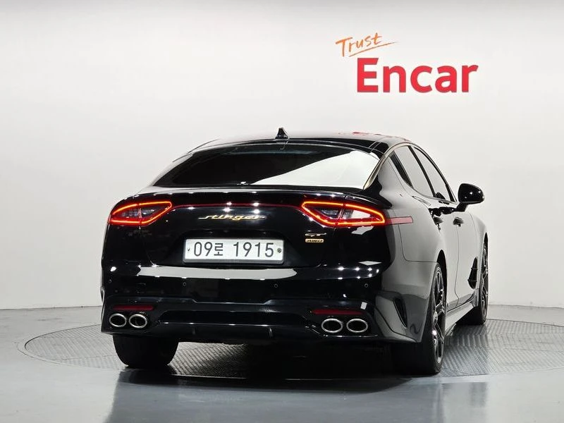 Kia Stinger 3.3 Turbo AWD| 365к.с., снимка 4 - Автомобили и джипове - 56170111