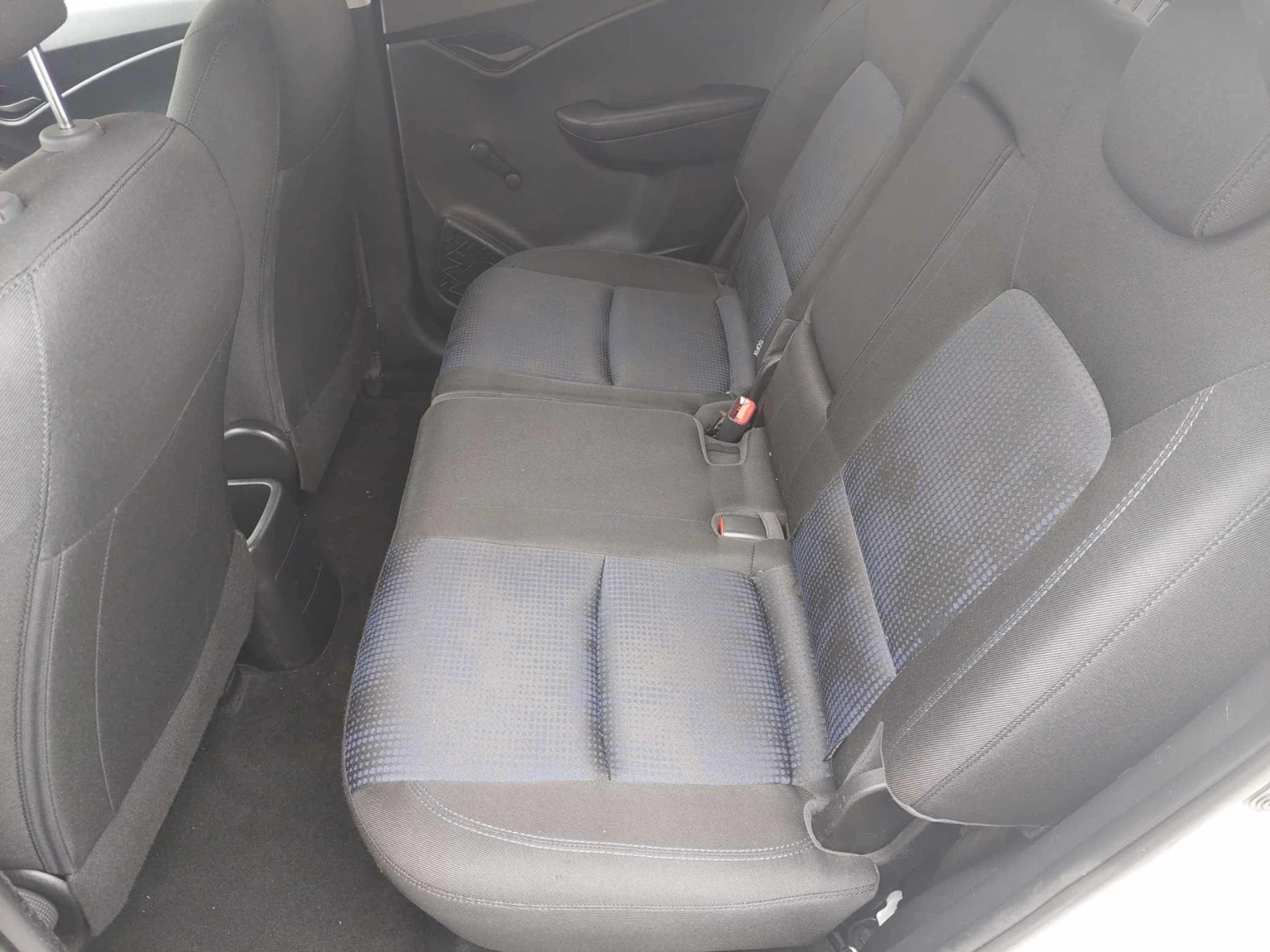 Hyundai Ix20 1, 4i 90ps / | Mobile.bg   12