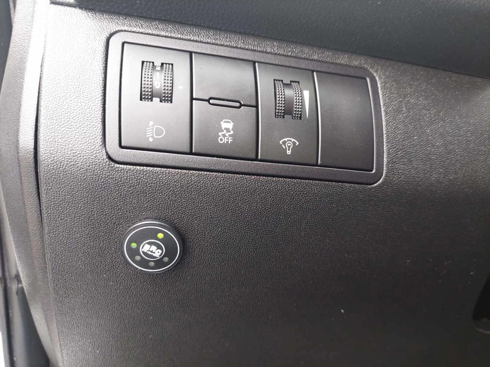 Hyundai Ix20 1, 4i 90ps / | Mobile.bg   11