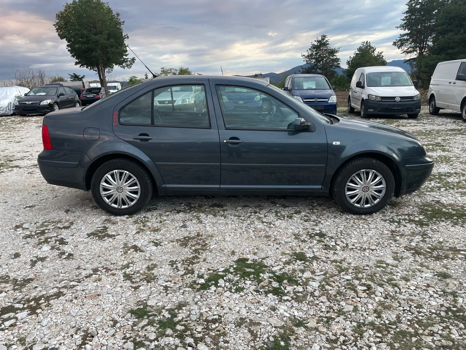 VW Bora 1.9TDI 90 - изображение 3