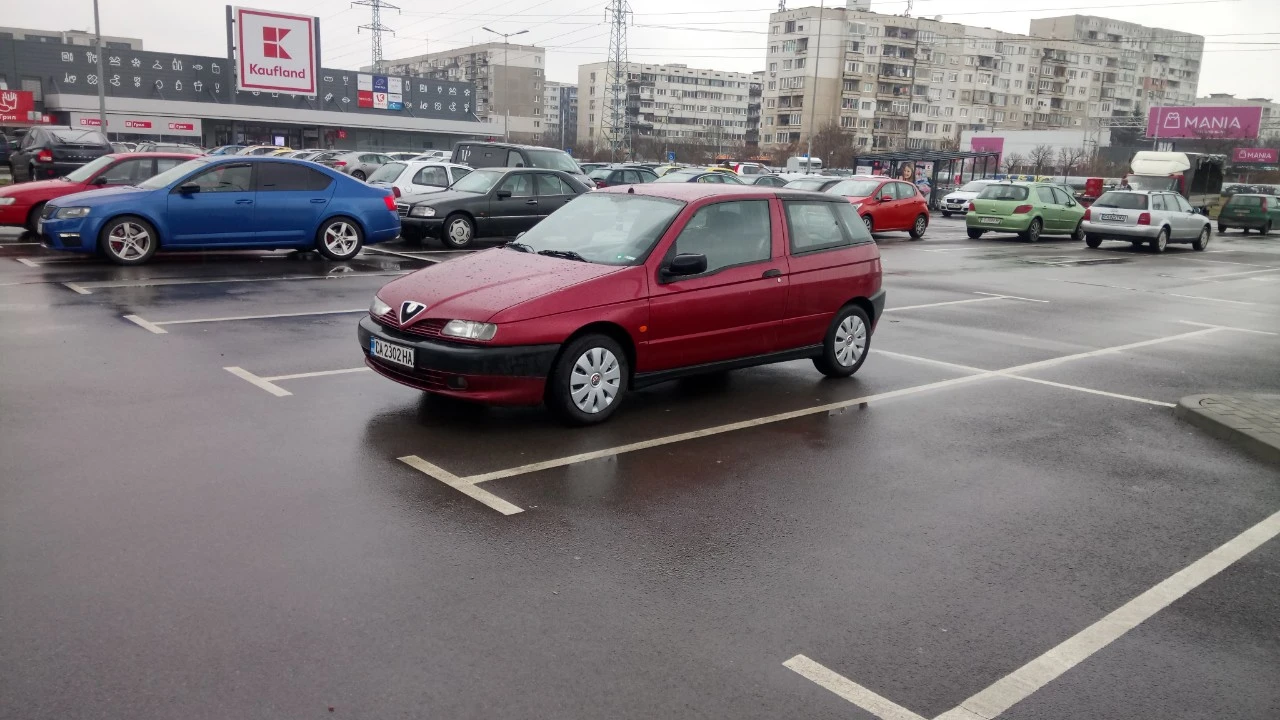 Alfa Romeo 145 1.4 Twin spark 16V - изображение 8