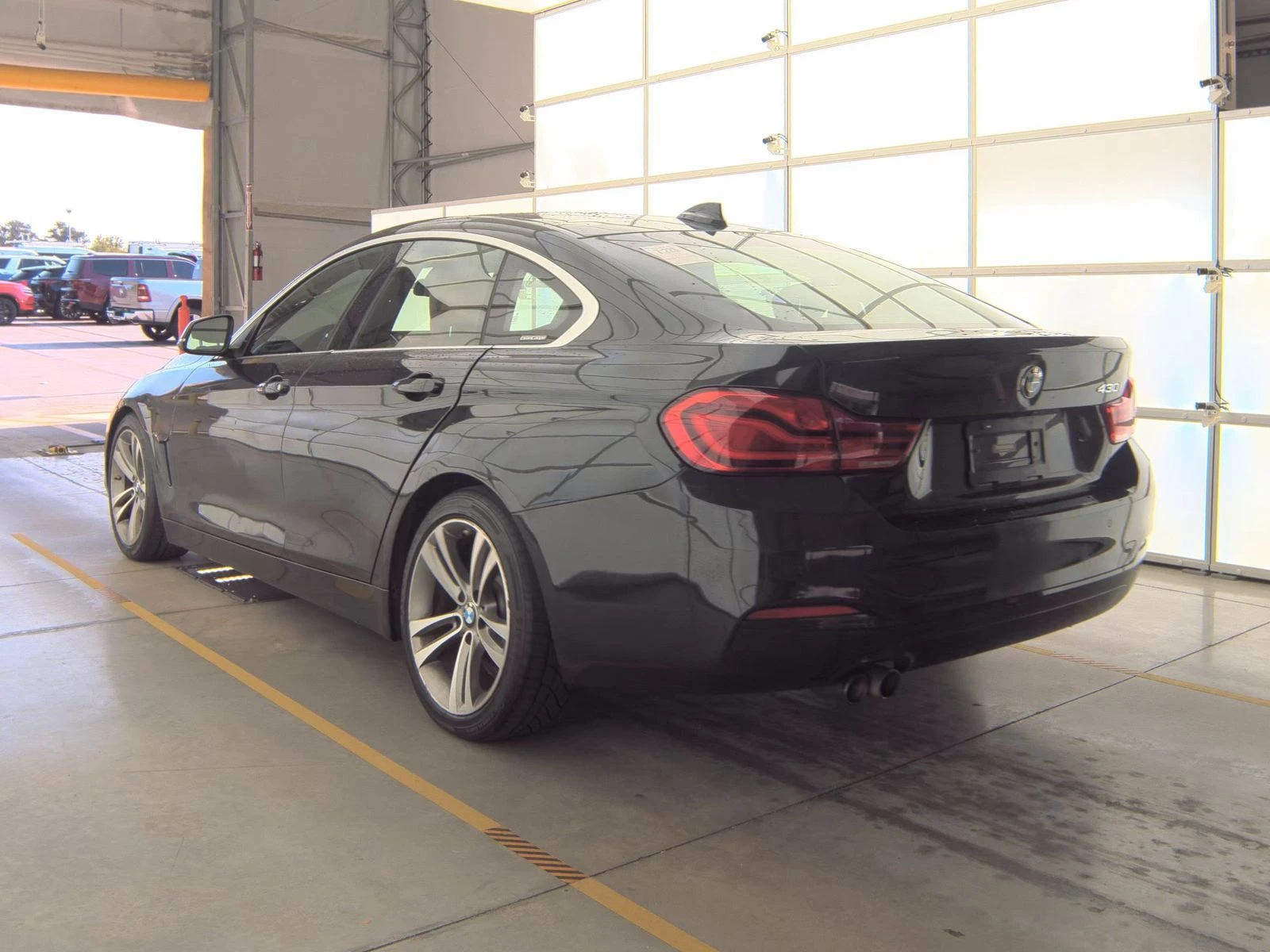 BMW 430 i Gran Coupe/ФИКСИРАНА ЦЕНА! RECARO/ПОДГРЕВИ/ПАНО - изображение 4