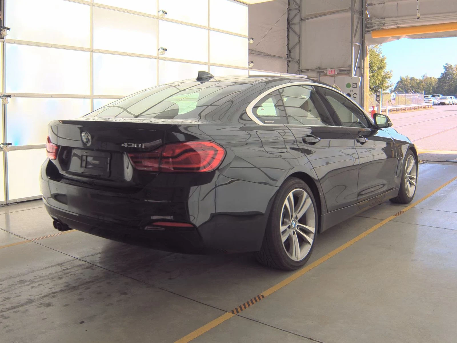 BMW 430 i Gran Coupe/ФИКСИРАНА ЦЕНА! RECARO/ПОДГРЕВИ/ПАНО - изображение 6