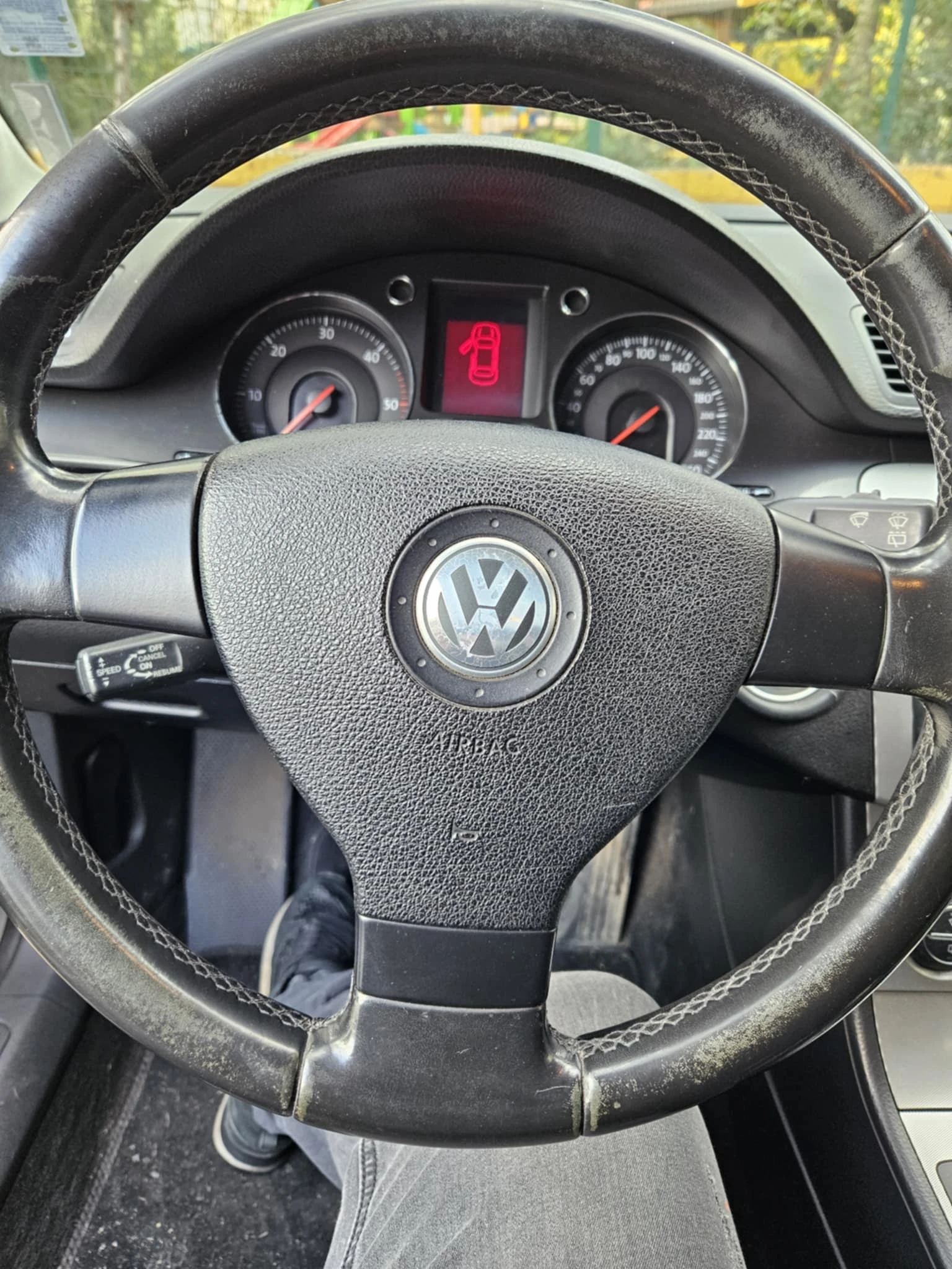 VW Passat 2.0 - изображение 7