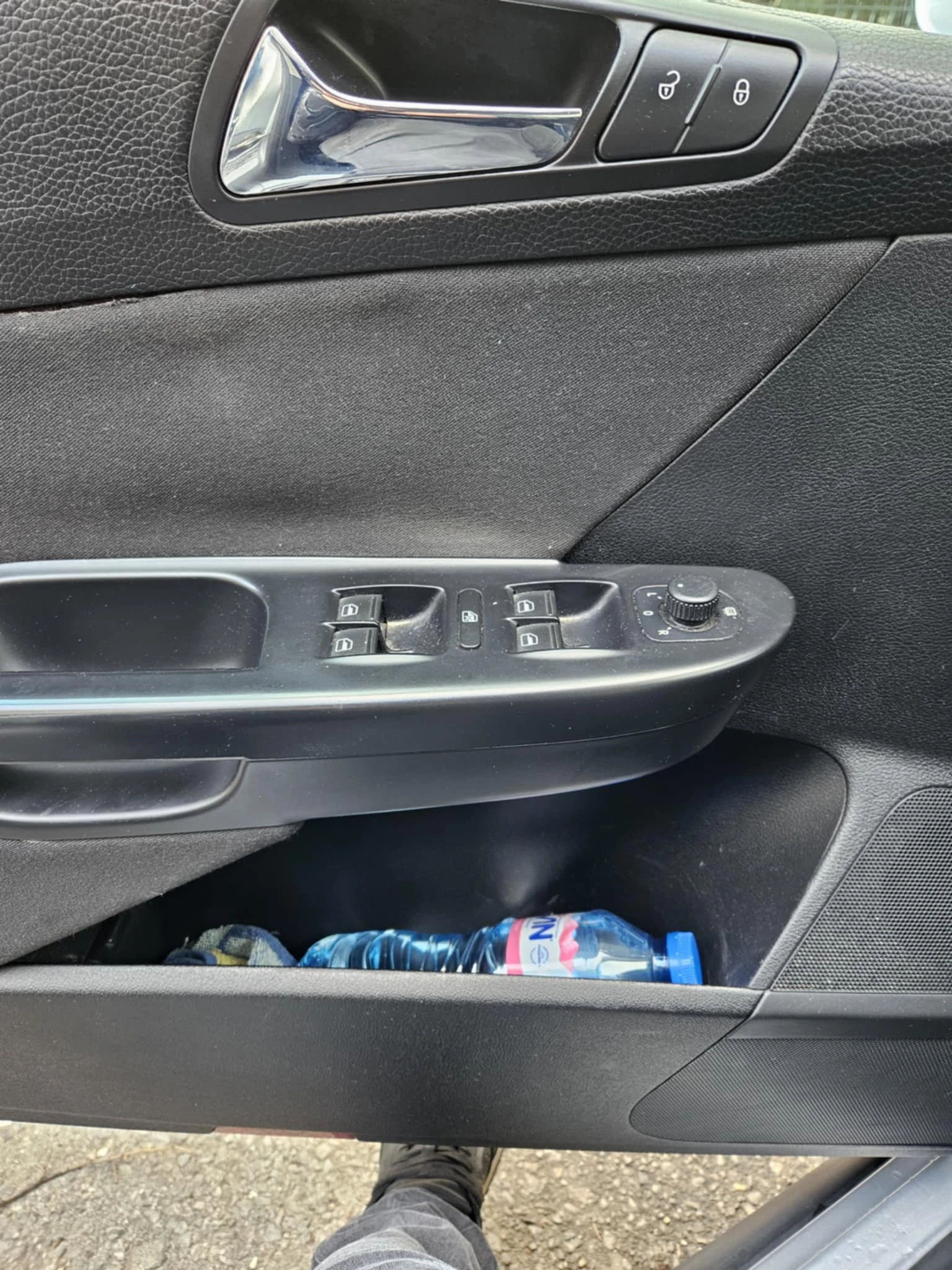 VW Passat 2.0 - изображение 9
