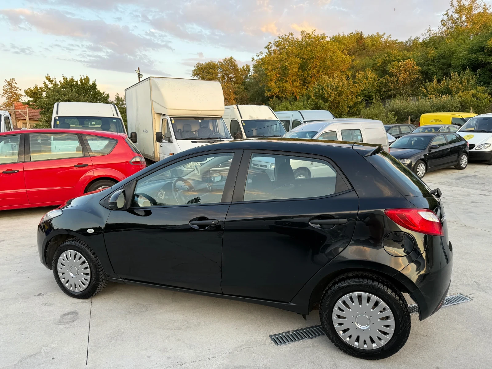 Mazda 2 1.3i ЛИЗИНГ - изображение 7
