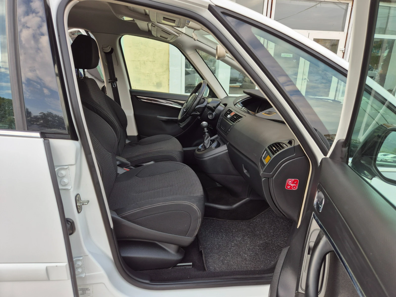 Citroen C4 Picasso 1.6HDI TOP ITALY 7 | Mobile.bg   13