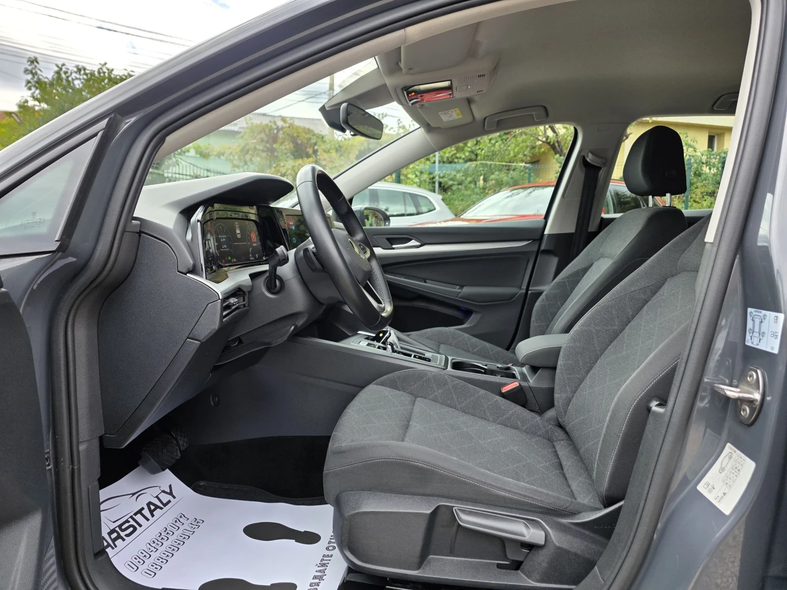 VW Golf EXCLUSIVE  - изображение 9