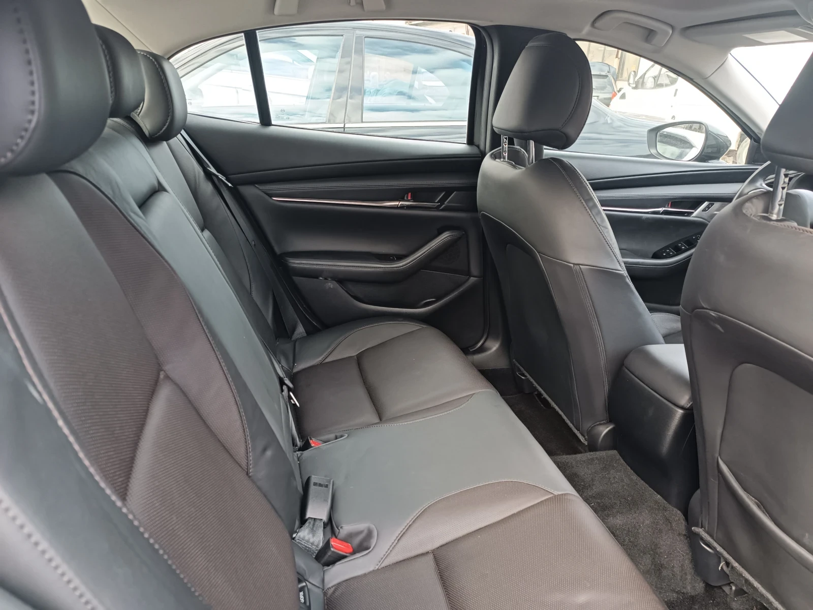 Mazda 3 S Premium AWD ����� | Mobile.bg � ����������� 14