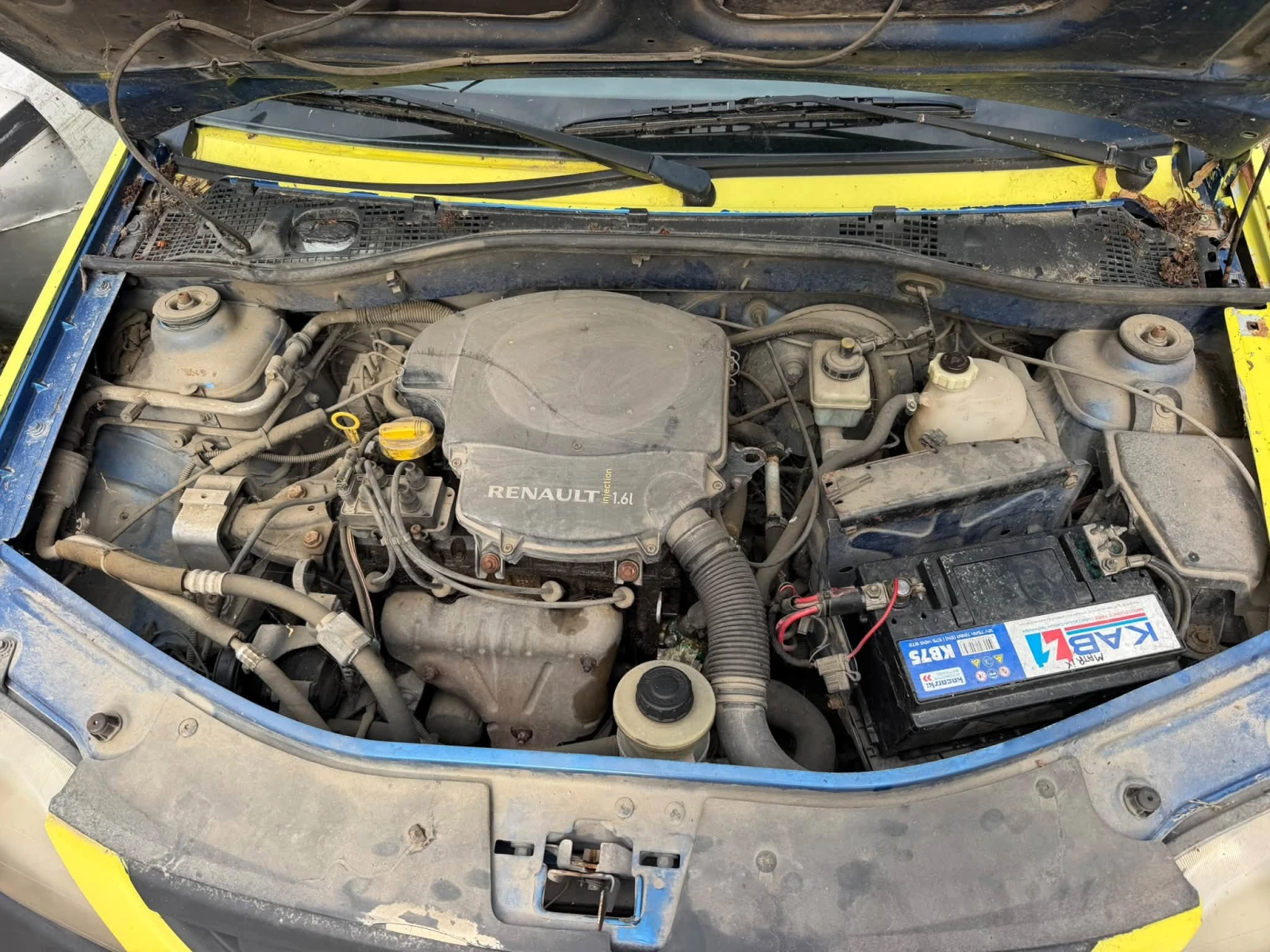 Dacia Logan 1.6i klima gaz, снимка 5 - Автомобили и джипове - 52930104