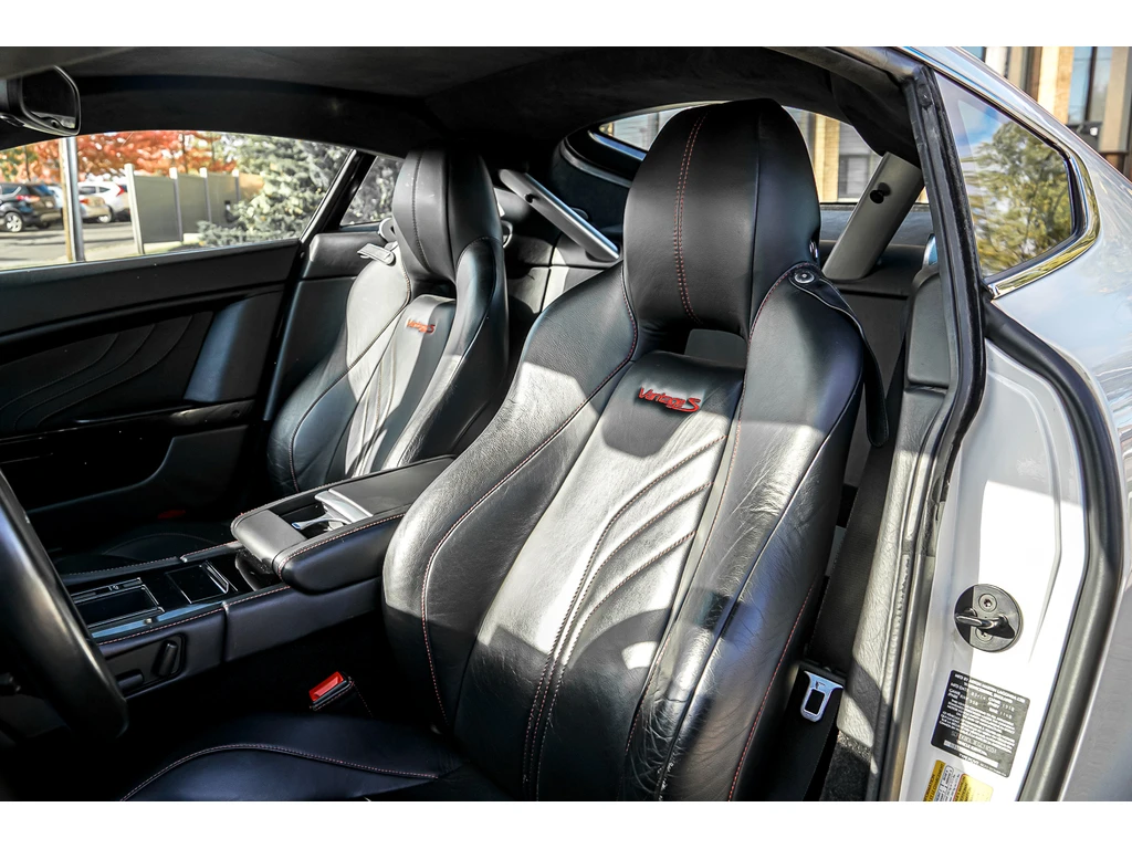 Aston Martin V8 Vantage S COUPE | CARBON FIBER PKG - изображение 7