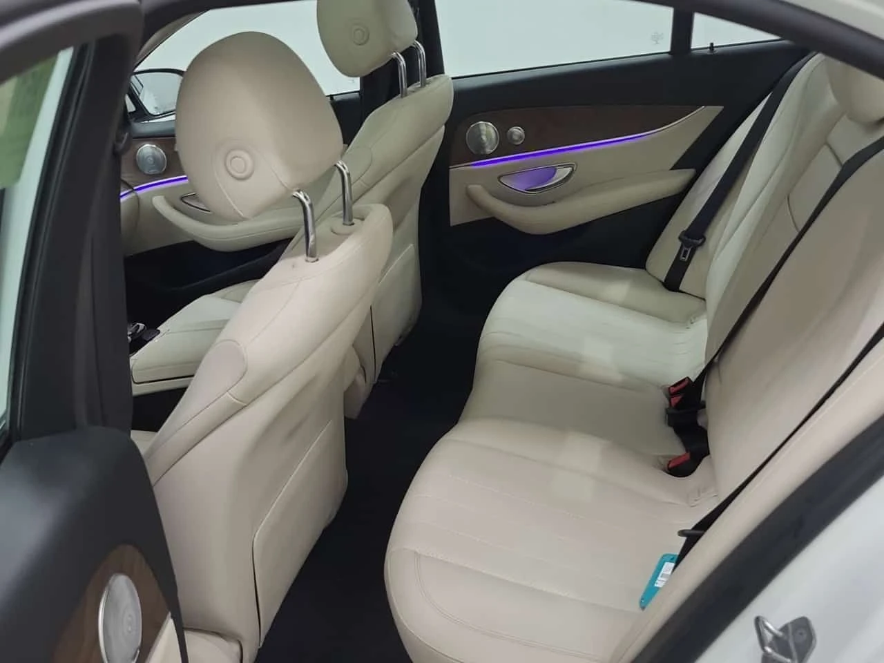 Mercedes-Benz E 300 * CARFAX * ���� �� �� | Mobile.bg � ����������� 12