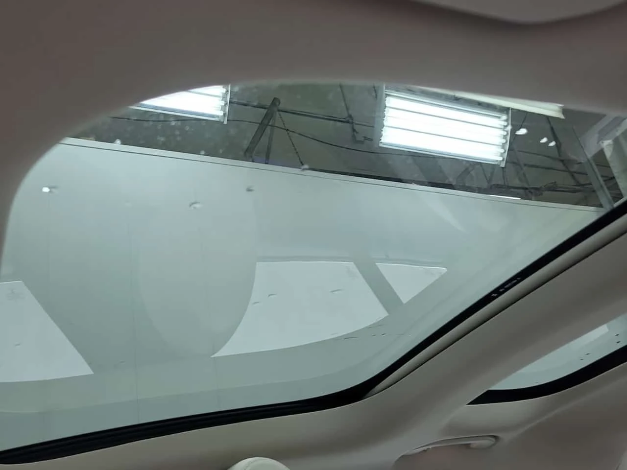 Mercedes-Benz E 300 * CARFAX * ���� �� �� | Mobile.bg � ����������� 13