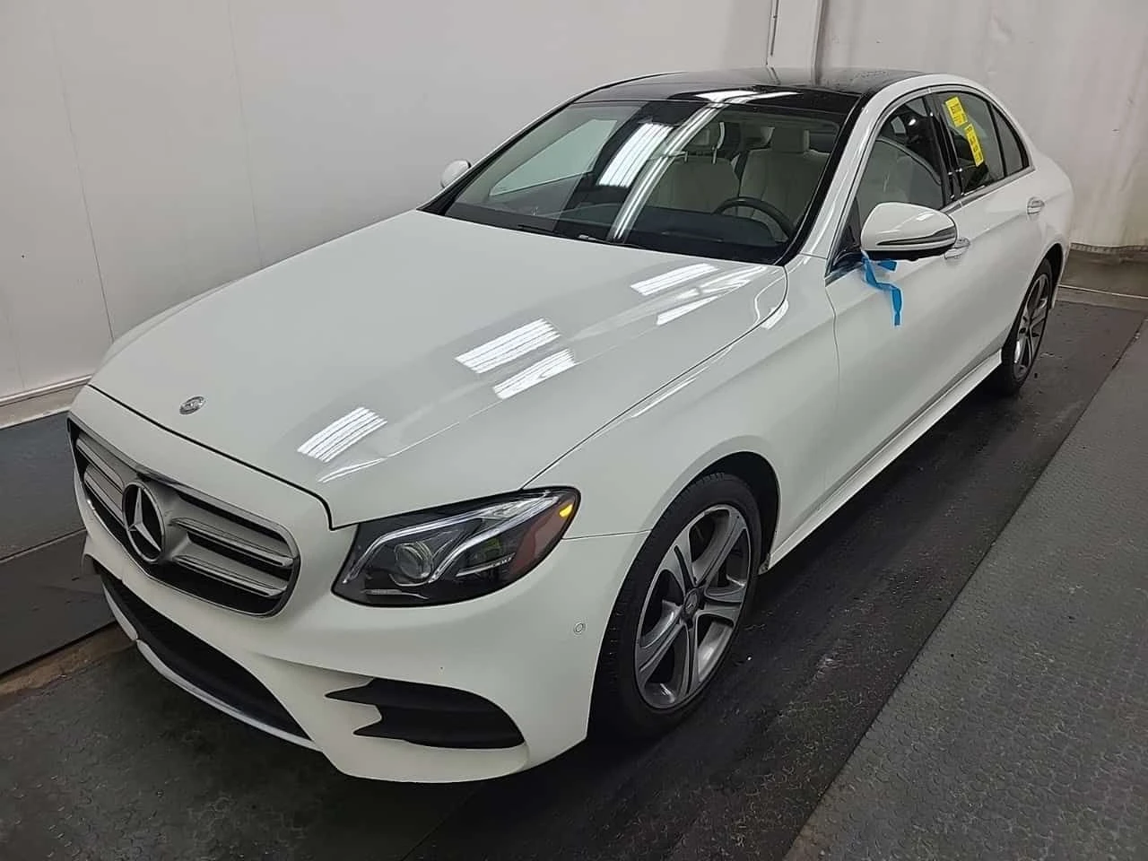 Mercedes-Benz E 300 * CARFAX * ���� �� �� | Mobile.bg � ����������� 1