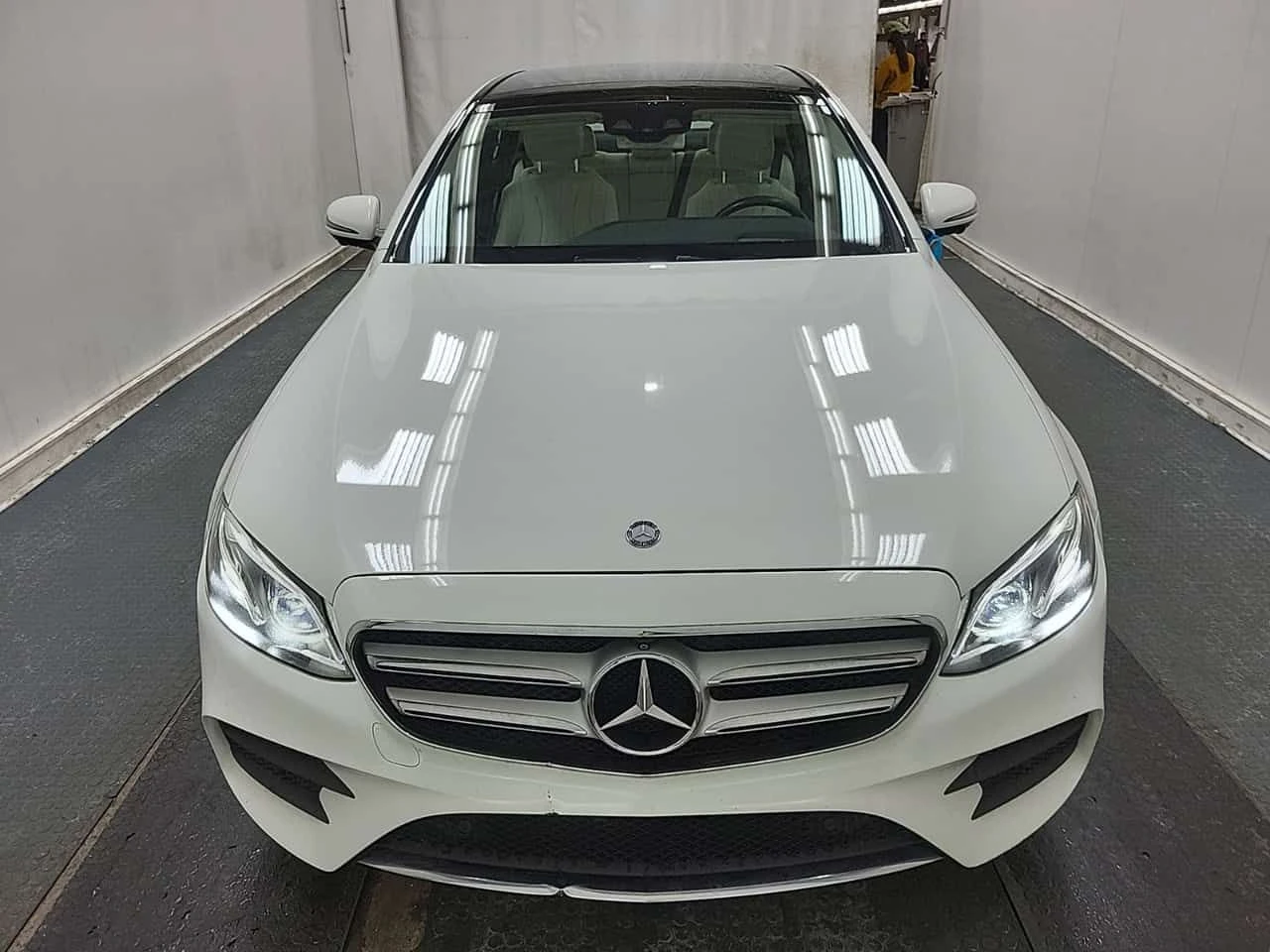 Mercedes-Benz E 300 * CARFAX * ���� �� �� | Mobile.bg � ����������� 2