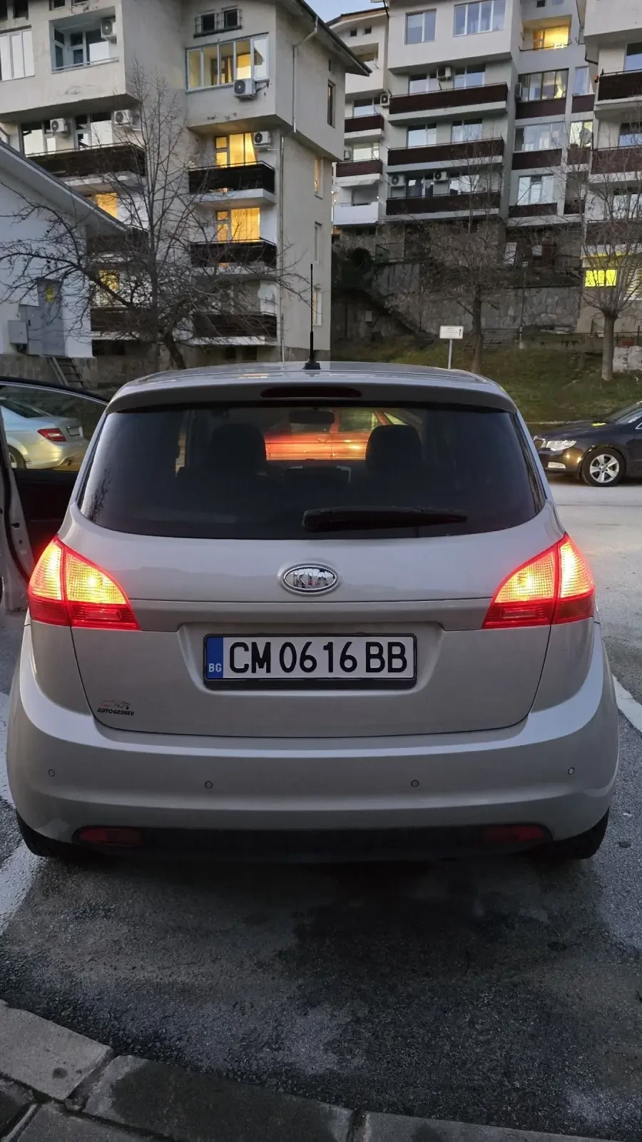 Kia Venga 1.4 DOHC - изображение 4