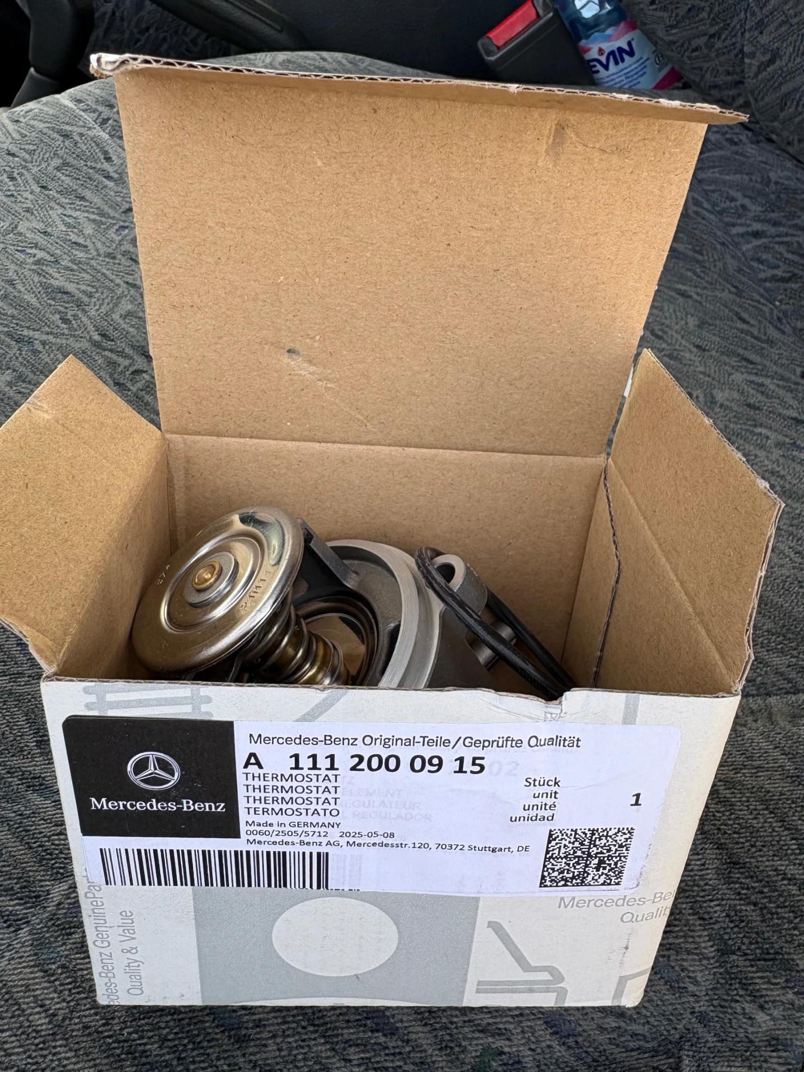 Mercedes-Benz 124 E220, снимка 15 - Автомобили и джипове - 53713613