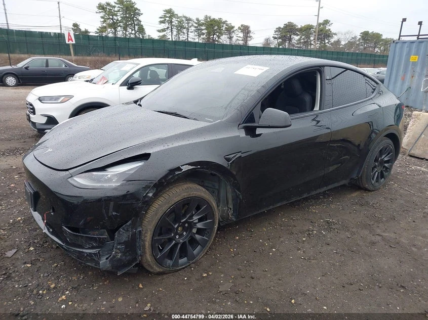 Tesla Model Y Awd/Long Range Dual Motor All-Wheel Drive | Mobile.bg � ����������� 2