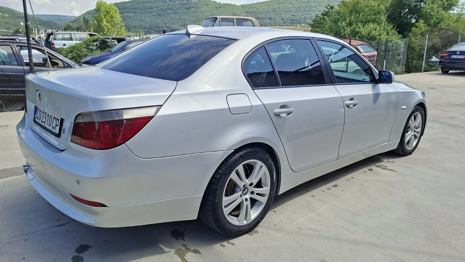 BMW 530 3.0d 218kc, снимка 15 - Автомобили и джипове - 55056242