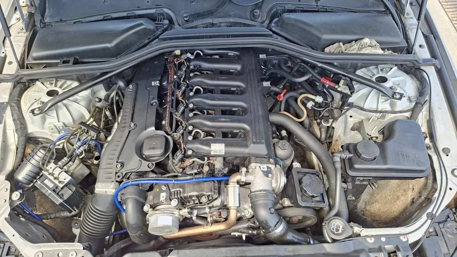 BMW 530 3.0d 218kc, снимка 14 - Автомобили и джипове - 55056242