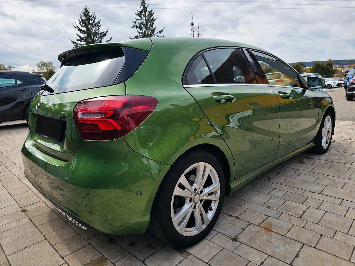 Mercedes-Benz A 180 BlueEfficiency, снимка 9 - Автомобили и джипове - 55770630