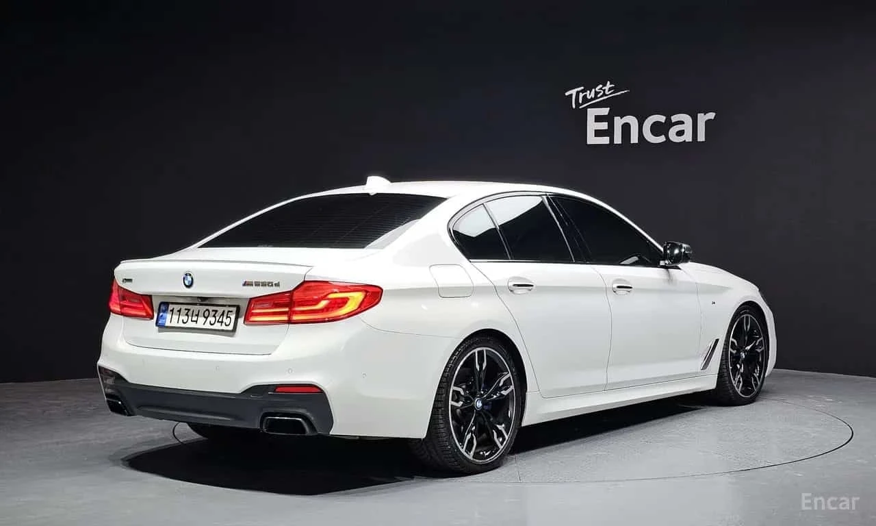BMW 550 / DIESEL / 4 ТУРБИНИ / ОБДУХВАНЕ / ХЕД-ЪП, снимка 2 - Автомобили и джипове - 56197443