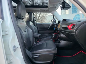 Jeep Renegade Trialhawk 2.0 M-jet Panorama AT9 4x4, снимка 17