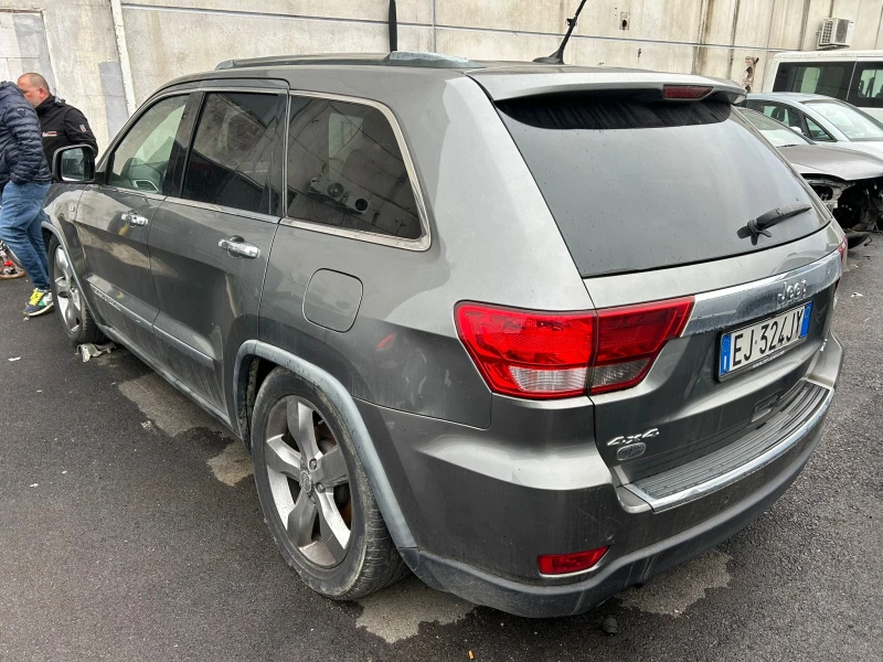 Jeep Grand cherokee 3.0D, снимка 4 - Автомобили и джипове - 47970168