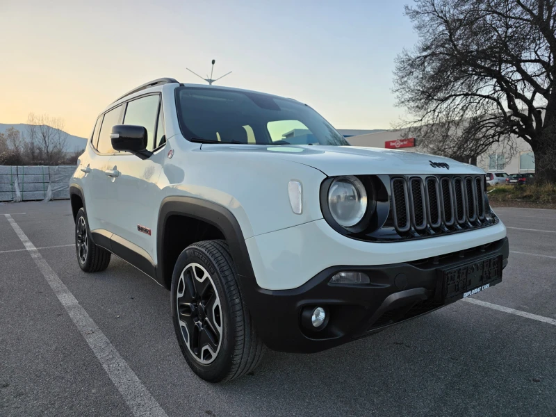 Jeep Renegade Trialhawk 2.0 M-jet 170kc AT9 4x4, снимка 2 - Автомобили и джипове - 52863670