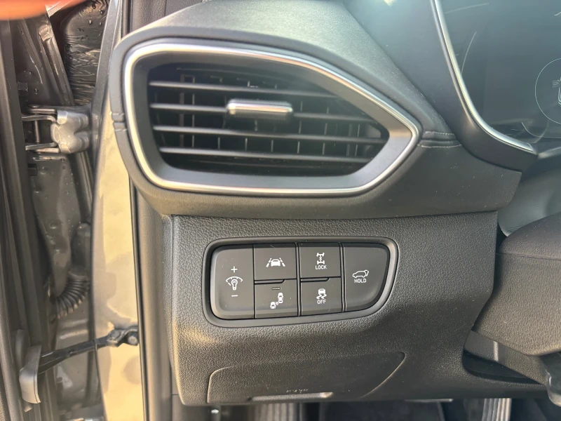 Hyundai Santa fe 2.0T, снимка 8 - Автомобили и джипове - 52900009