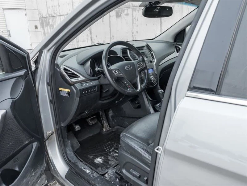 Hyundai Santa fe XL Luxury AWD* АвтоКредит* ( ЦЕНА ДО БЪЛГАРИЯ ), снимка 5 - Автомобили и джипове - 53407611