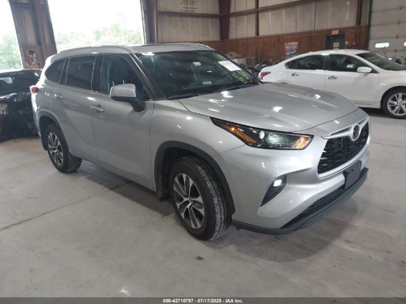 Toyota Highlander XLE 3.5L AWD ФИКСИРАНА ЦЕНА! ПЕРФЕКТЕН! - 57400 лв. / 29348.15 € - 39286105 1
