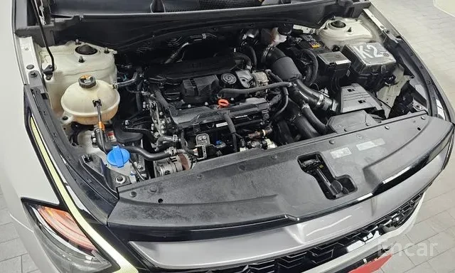 Kia Sportage 2WD / DISTRONIC / ЛИЗИНГ, снимка 6 - Автомобили и джипове - 55631727