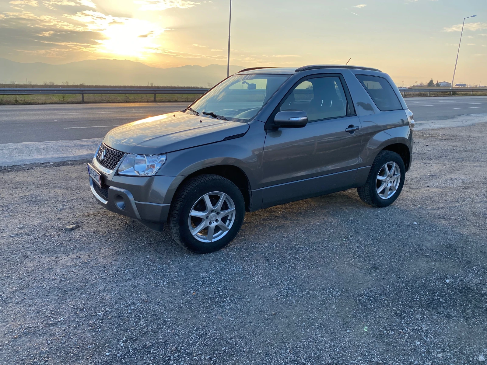 Suzuki Grand vitara -118955км./АВТОМАТИК/КЛИМАТРОНИК | Mobile.bg — изображение 1