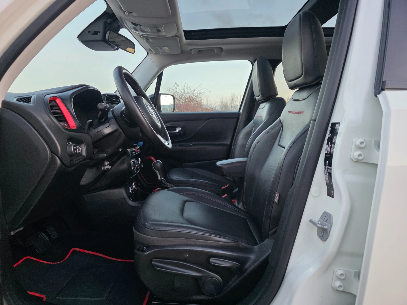Jeep Renegade Trialhawk 2.0 M-jet 170kc AT9 4x4 | Mobile.bg � ����������� 10