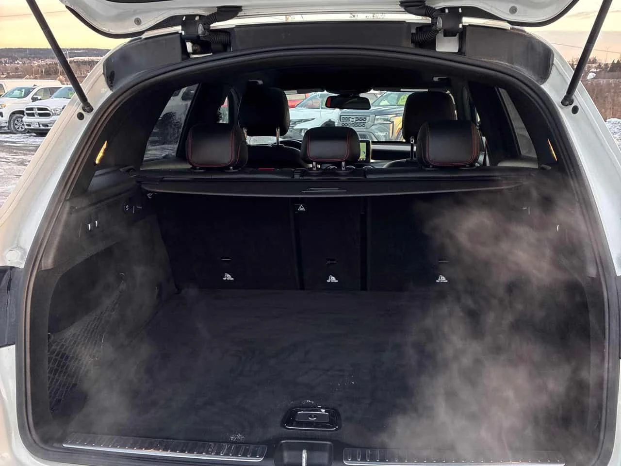 Mercedes-Benz GLC 43 AMG | 360 КАМЕРИ| BURMESTER| ПОДГРЕВИ| PANO| CARFAX  - изображение 6