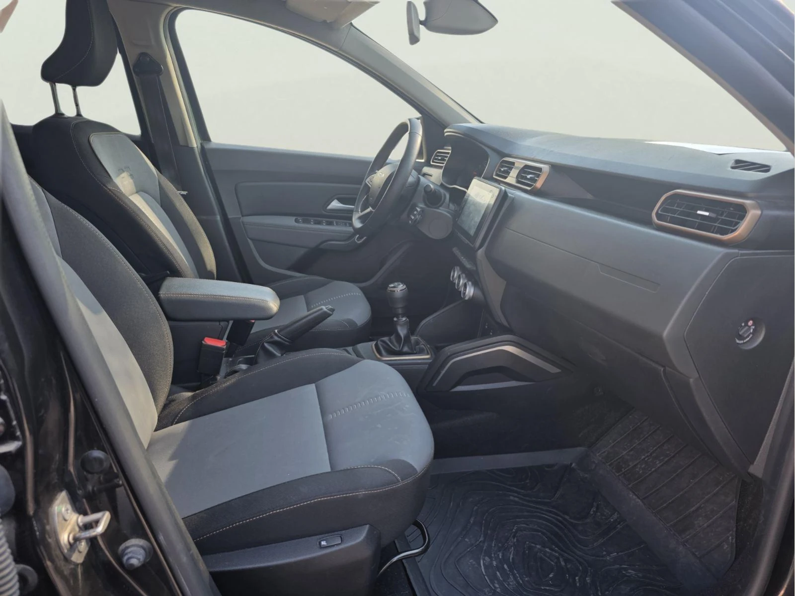 Dacia Duster 1.0 TCE | Mobile.bg � ����������� 9