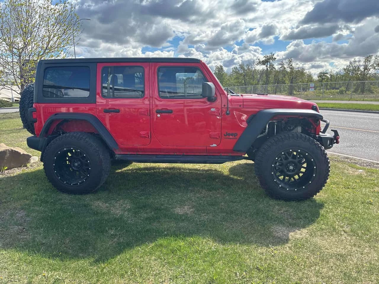 Jeep Wrangler /КЛИП/Sport Altitude/CARFAX/ФИНАНСИРАНЕ, снимка 4 - Автомобили и джипове - 54633580