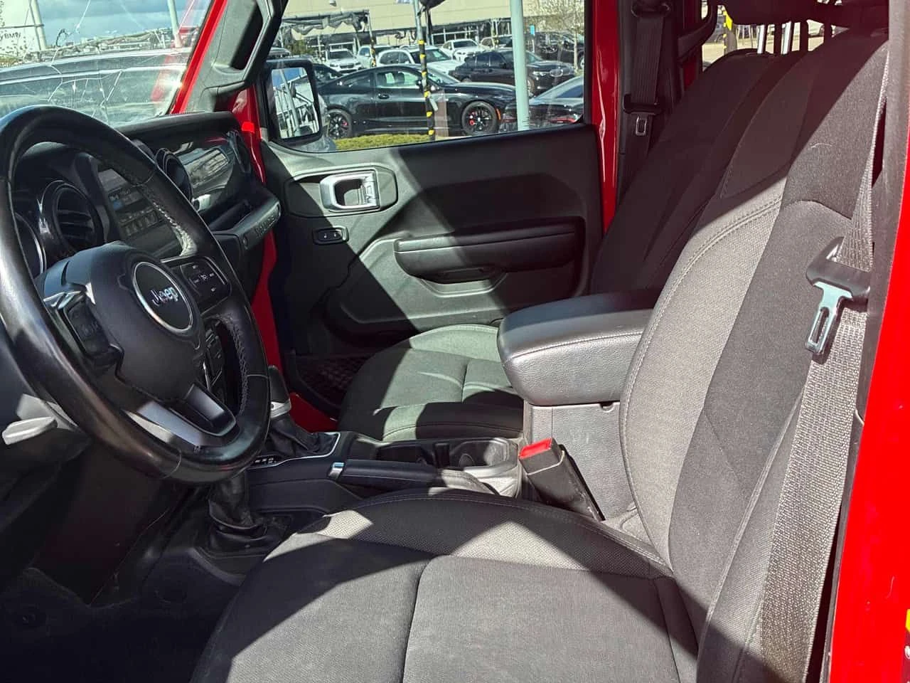 Jeep Wrangler /КЛИП/Sport Altitude/CARFAX/ФИНАНСИРАНЕ, снимка 10 - Автомобили и джипове - 54633580