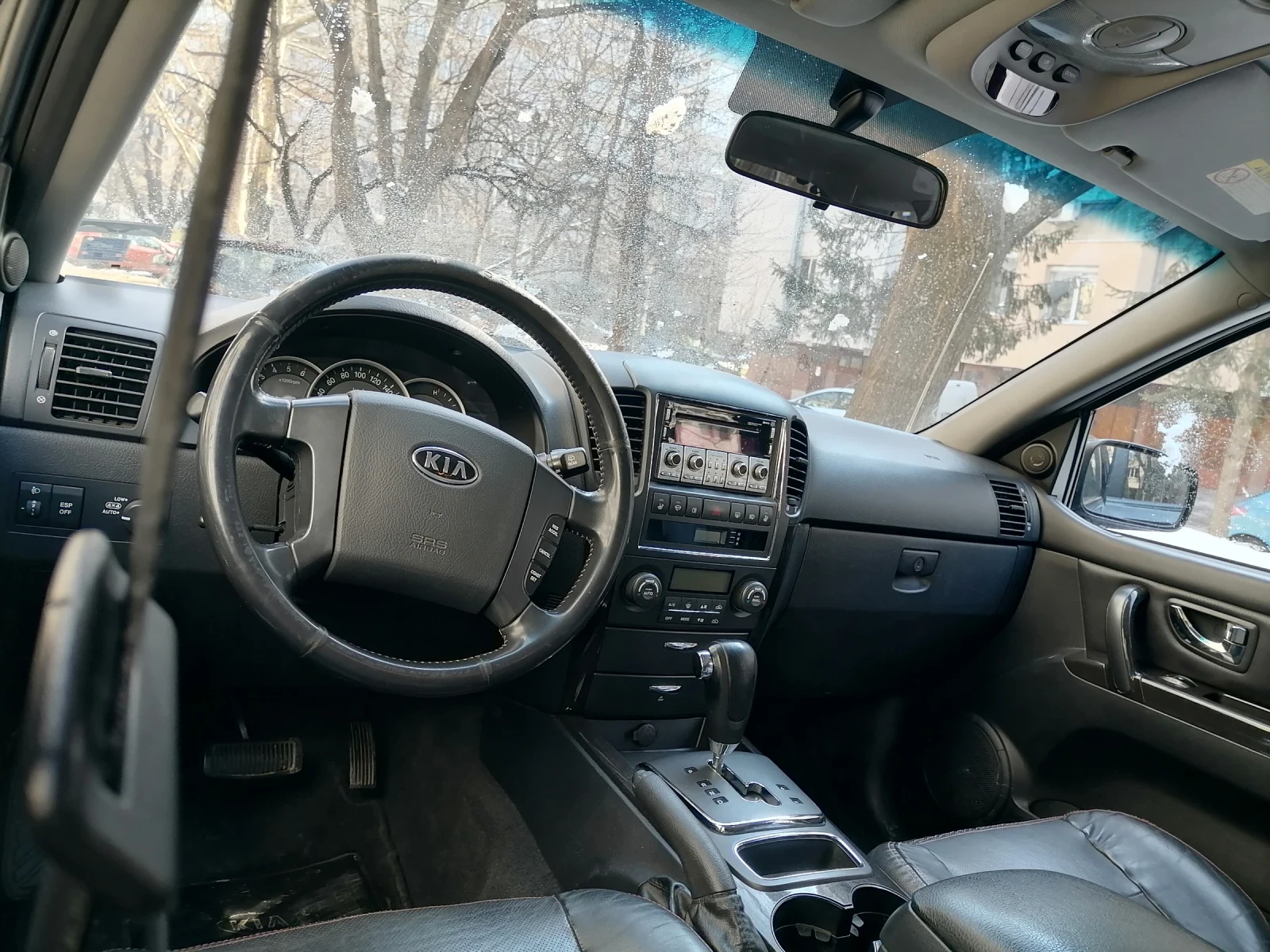 Kia Sorento, снимка 11 - Автомобили и джипове - 54689232